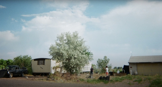 砂漠で大麻を育てるラッパー達の共同体映す アニマル・コレクティブが音楽担当 「クレストーン」日本初上映 - 画像4