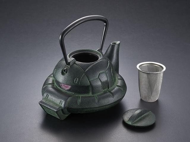 「ガンダム」ザクの頭部をモチーフにした「鉄瓶ZAKU（GREEN）」6月発売