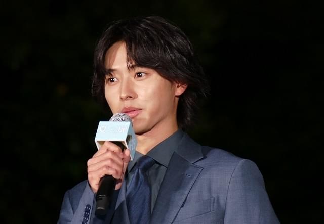 山崎賢人、主演作「夏への扉」のレトロでチャーミングなセリフがお気に入り