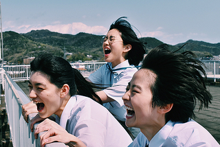 【「サマーフィルムにのって」評論】伊藤万理華が新境地を切り開いた映画愛溢れる爽快な新時代の青春映画