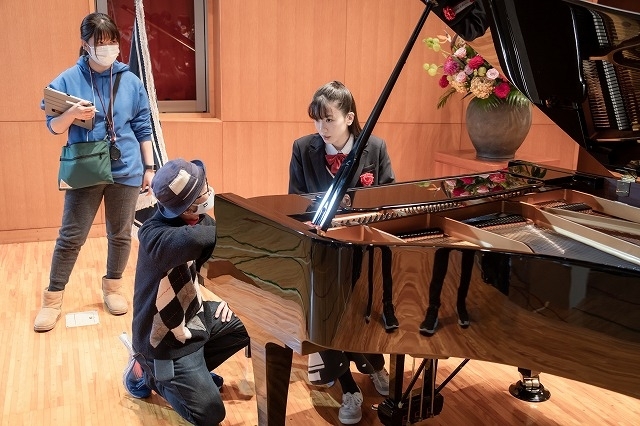 永野芽郁のピアノ演奏が心を揺さぶり、田中圭が優しい涙を流した 「そして、バトンは渡された」撮影現場レポート - 画像2