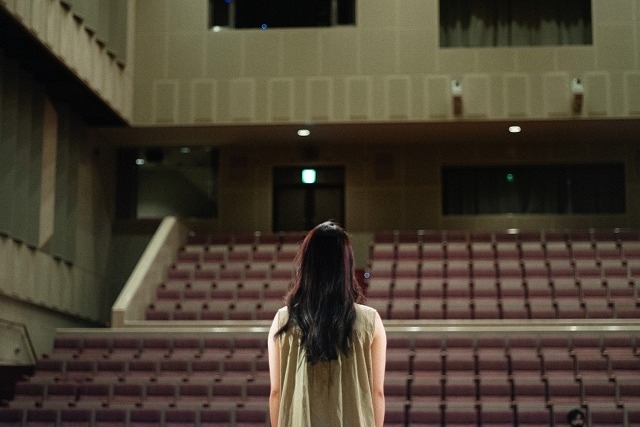 「恋愛依存症の女」木村聡志が生み出した超等身大の恋愛会話群像劇 「階段の先には踊り場がある」3月公開 - 画像9