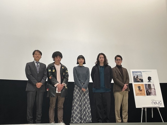 左から香月純一スーパーバイザー、団塚唯我、道本咲希、藤田直哉、竹中貞人の4監督