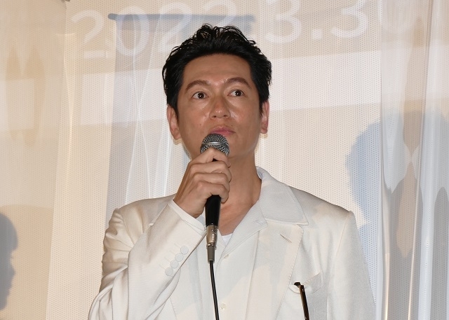 井浦新、映画の力を力説「ありがとうの気持ちを世界中に」 成田凌とのダブル主演作「ニワトリ☆フェニックス」完成披露