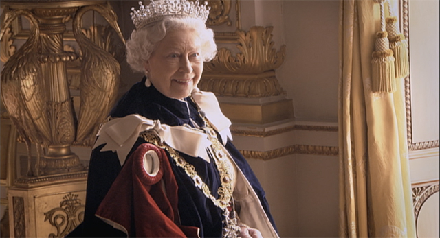 【「エリザベス　女王陛下の微笑み」評論】愛と敬意、女王陛下の“極上の微笑み”が満ち溢れた労作