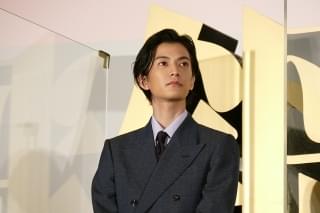 山田涼介、「鋼の錬金術師」完結に感無量 “母”仲間由紀恵のねぎらいには大照れ