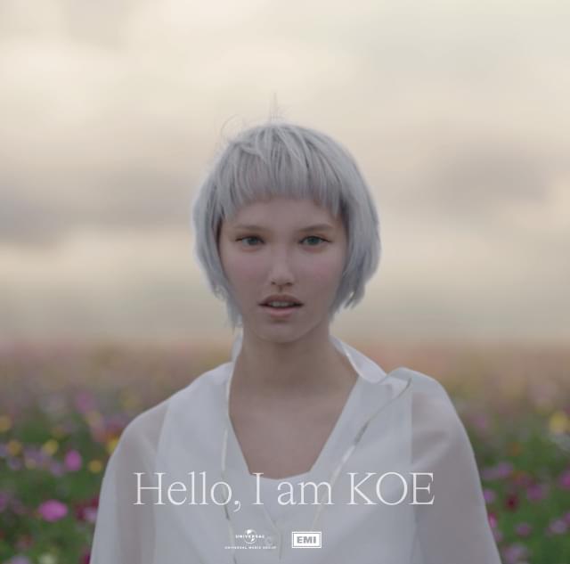 主題歌「Hello, I am KOE」を歌うKOE