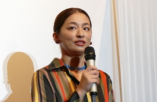 田中裕子、主演作の撮影中断を自ら提案 尾野真千子は「裕子さんと芝居したい」と涙で再会誓った