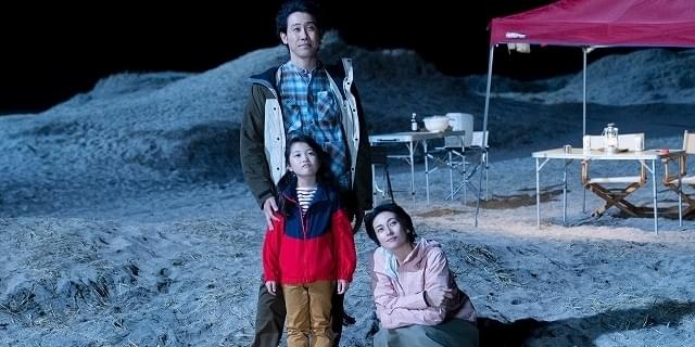 大泉洋“27年”の歳月を演じきった！ 有村架純×目黒蓮×柴咲コウ「月の満ち欠け」場面写真披露 : 映画ニュース - 映画.com