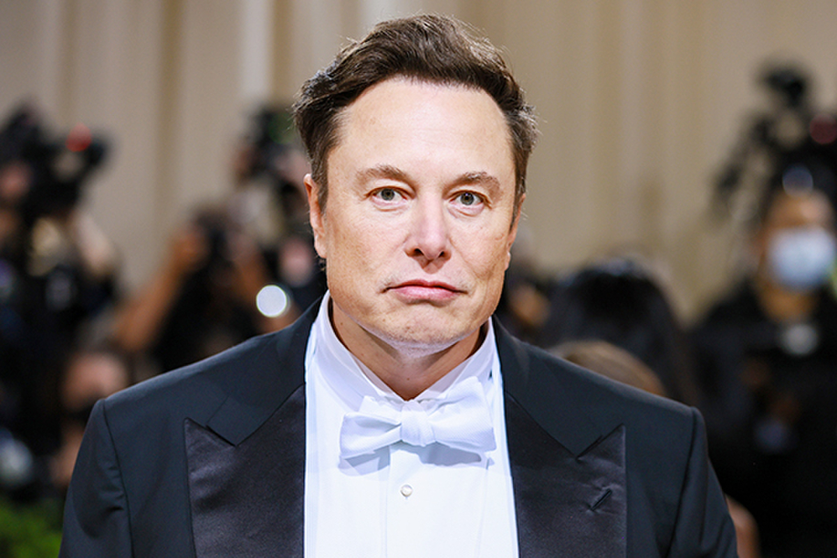 イーロン・マスク、「ロード・オブ・ザ・リング 力の指輪」を批判