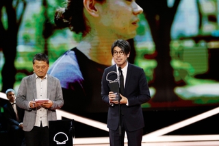 川村元気、日本人として初の最優秀監督賞！ サン・セバスティアン国際映画祭で快挙