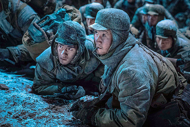 【「1950 鋼の第7中隊」評論】中国映画が渾身でよじ登った、戦争スペクタクルの到達点