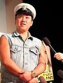 相澤会長の思い出を語ったスギちゃん