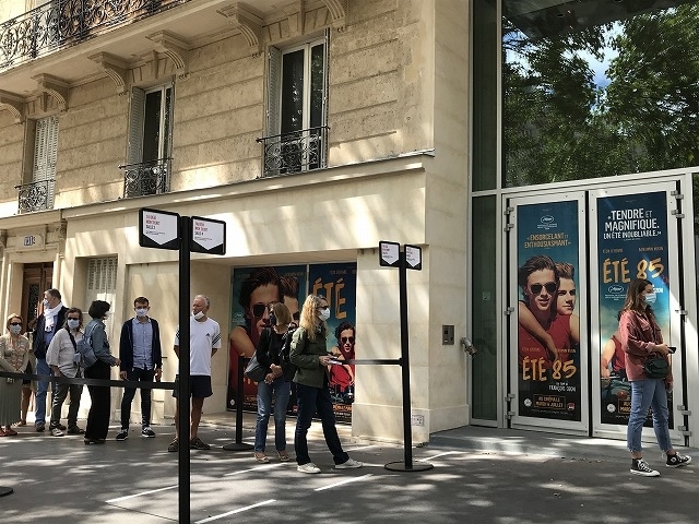 約3カ月ぶりに映画館営業が再開したフランス