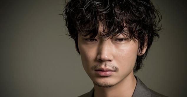 綾野剛さんの主演作。「そこのみにて光輝く」 DVDセットです。 Amazon.co.jp: そこのみにて光り輝く [DVD] : 綾野剛, 池脇千鶴