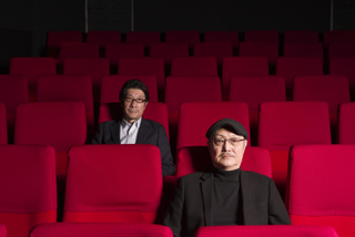 日本映画界のスターが怪優・石橋蓮司を囲む！ 阪本順治監督「一度も撃ってません」は「宝石箱のような映画」