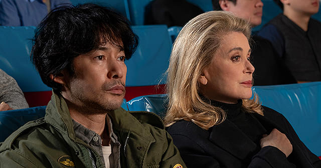 カトリーヌ・ドヌーブの「SPIRIT WORLD スピリットワールド」の画像