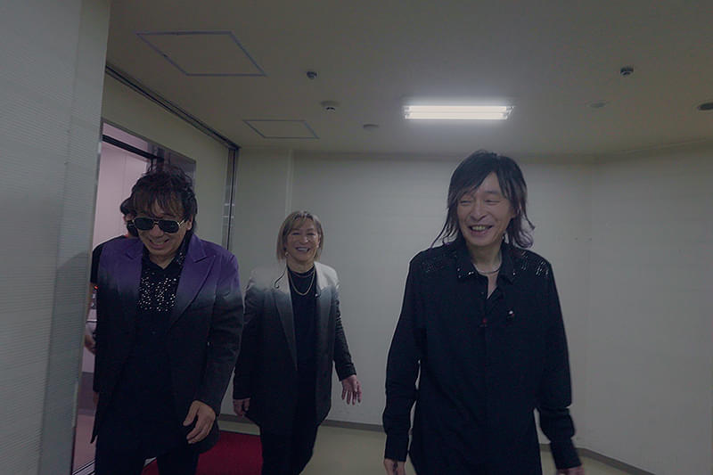 TM NETWORK Carry on the Memories 3つの個性と一つの想い : 作品情報・キャスト・あらすじ・動画