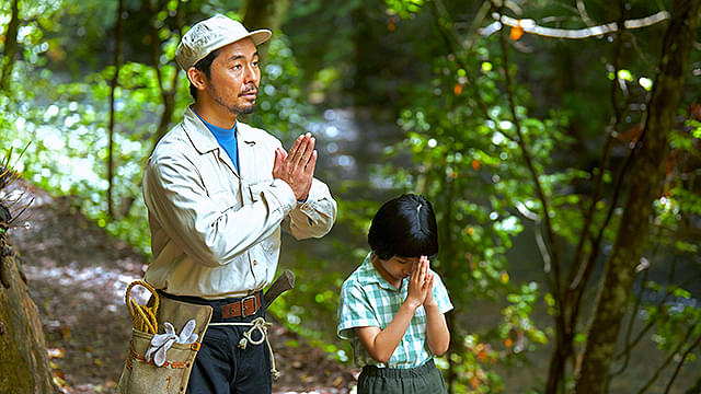 足立智充の「光る川」の画像