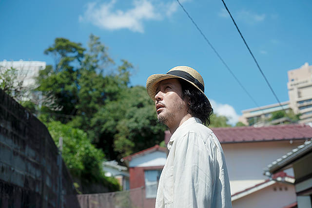オダギリジョーの「夏の砂の上」の画像