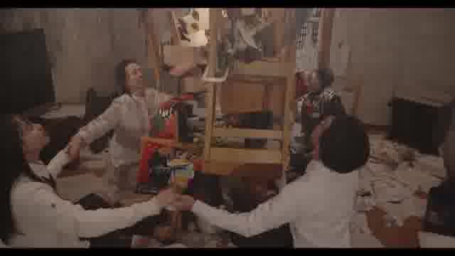 特報