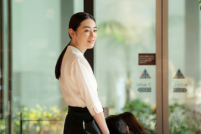 八木莉可子の「富士山と、コーヒーと、しあわせの数式」の画像