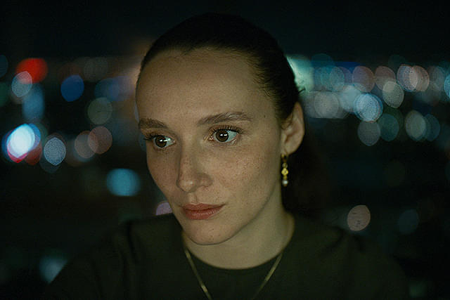 ジュリエット・ガリエピの「RED ROOMS レッドルームズ」の画像