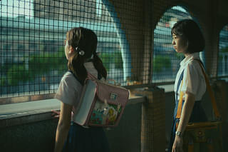 女の子