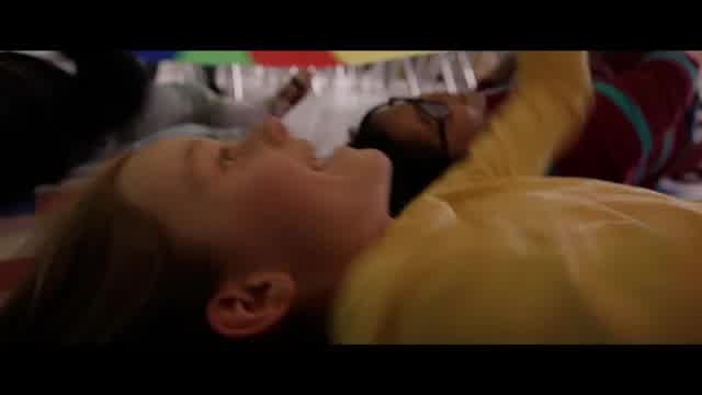 特報