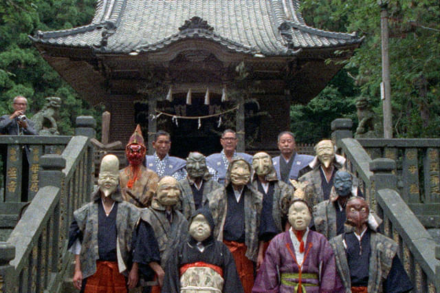 異形異類の面掛行列