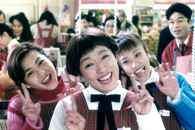 スーパーの女
