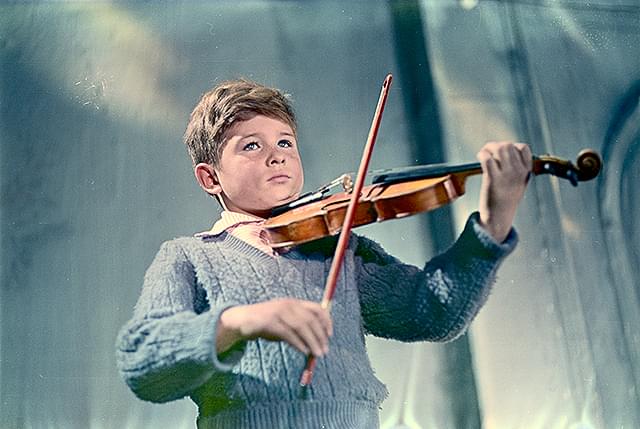 ローラーとバイオリン('60ソ連) ローラーとバイオリン : 作品情報・キャスト・あらすじ - 映画.com