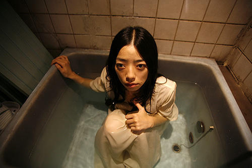 市川実和子の「悪夢探偵2」の画像