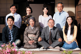 東京家族の映画評論『小津の代表作という意匠を活用して、大船調の家族ドラマを再創造した山田洋次の集大成』
