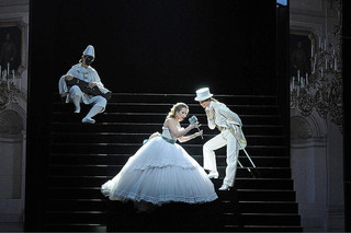 ワールドクラシック＠シネマ2011 オペラ 「ばらの騎士」　バーデン・バーデン祝祭劇場
