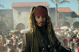 パイレーツ・オブ・カリビアン 最後の海賊の映画評論『これはもう楽しんだ者勝ち！ノンストップの全部盛り大サービス』