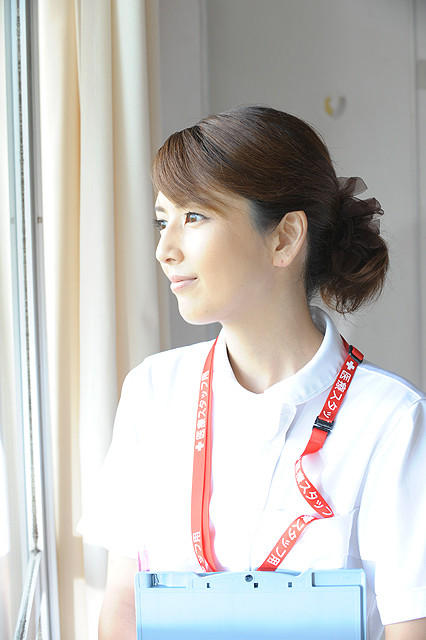 吉井怜の「たべんさい 広島ラーメン物語」の画像