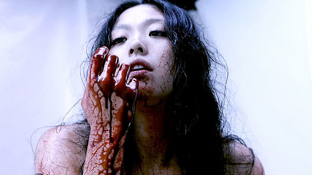 亜紗美の「女体銃 ガン・ウーマン GUN WOMAN」の画像