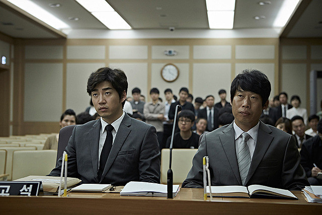 ユン・ゲサンの「国選弁護人ユン・ジンウォン」の画像
