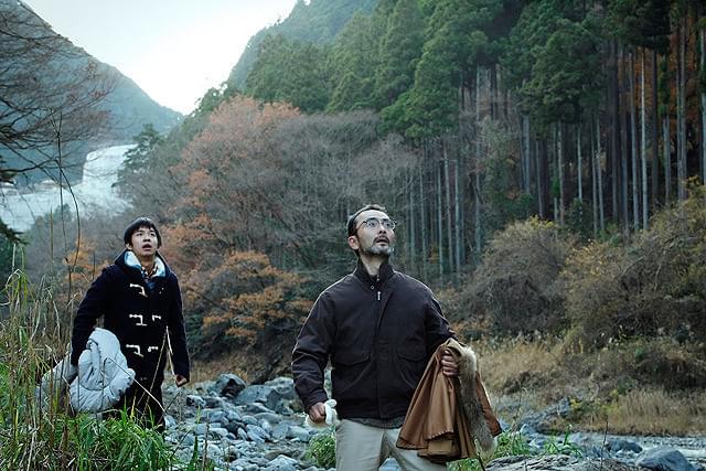 古舘寛治の「淵に立つ」の画像