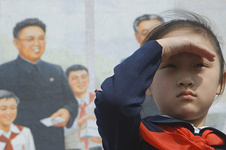 太陽の下で 真実の北朝鮮の予告編・動画