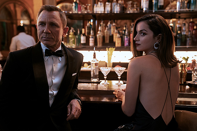 ダニエル・クレイグの「007 ノー・タイム・トゥ・ダイ」の画像