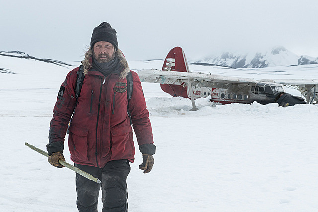 マッツ・ミケルセンの「残された者 北の極地」の画像