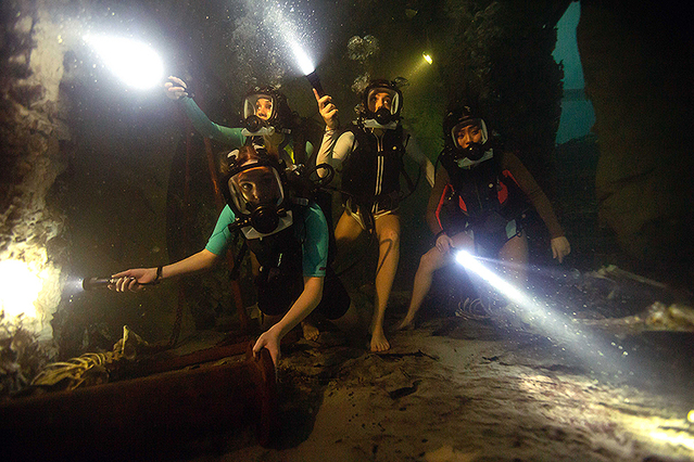 海底47m 古代マヤの死の迷宮 作品情報 映画 Com