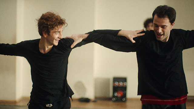 レバン・ゲルバヒアニの「ダンサー そして私たちは踊った」の画像