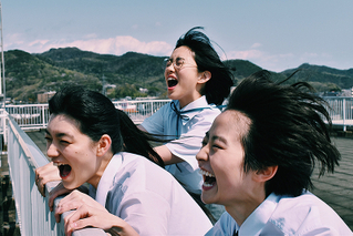 サマーフィルムにのっての映画評論『伊藤万理華が新境地を切り開いた映画愛溢れる爽快な新時代の青春映画』