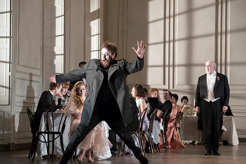 METライブビューイング2021-22 ブレット・ディーン《ハムレット》 : 作品情報・キャスト・あらすじ