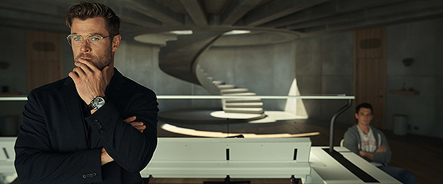 クリス・ヘムズワースの「スパイダーヘッド」の画像