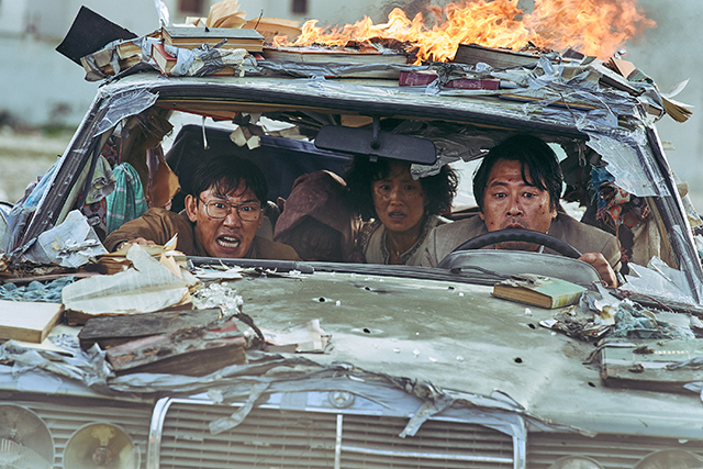 キム・ユンソクの「モガディシュ 脱出までの14日間」の画像