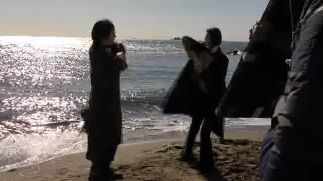 メイキング動画：海辺でダンス